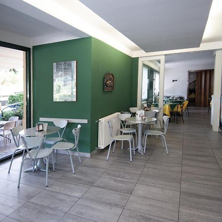 Green Village Accommodations คอลีโก ภายนอก รูปภาพ