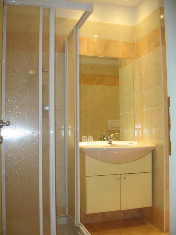 Green Village Accommodations คอลีโก ห้อง รูปภาพ
